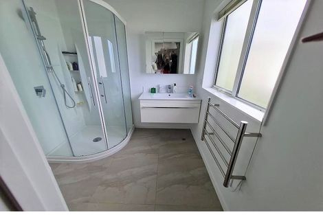 Photo of property in 7a Madeira Close, Whitby, Porirua, 5024