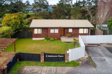 Photo of property in 6 Oakhaven Place, Ranui, Auckland, 0612