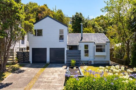 Photo of property in 6 Bowline Place, Whitby, Porirua, 5024
