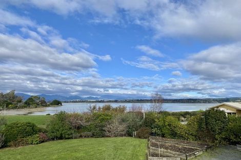 Photo of property in 10 Coutts Place, Mapua, 7005