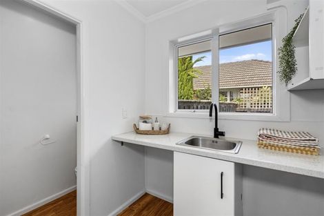 Photo of property in 16 Gregan Crescent, Burnside, Christchurch, 8053