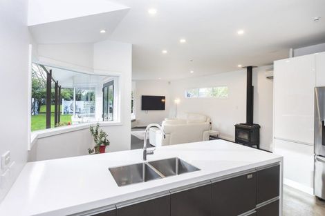 Photo of property in 36 Jacksons Road, Lyttelton, 8082