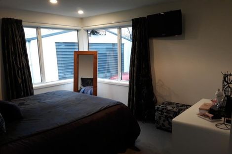 Photo of property in 18 Glencoe Street, Burnside, Christchurch, 8053