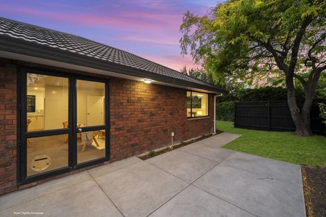 Photo of property in 1/152b Beach Road, North New Brighton, Christchurch, 8083