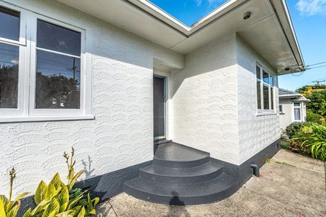 Photo of property in 28 Totara Street, Tawhero, Whanganui, 4501