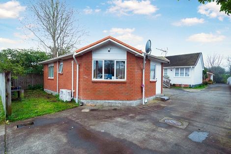 Photo of property in 92 Portage Road, New Lynn, Auckland, 0600