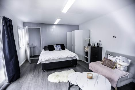 Photo of property in 13 Awaruku Road, Torbay, Auckland, 0630