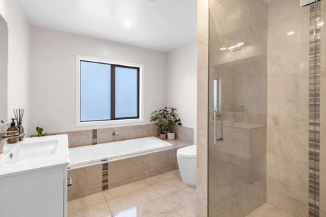 Photo of property in 17 Story Street, Foxton Beach, Foxton, 4815