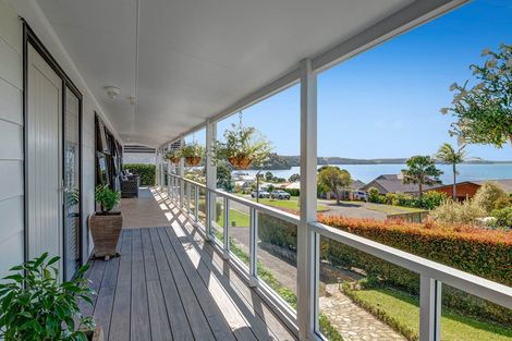 Photo of property in 19 Kahurangi Place, Snells Beach, 0920
