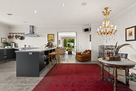 Photo of property in 137 Blackbarn Road, Havelock North, 4294