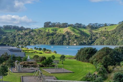 Photo of property in 7 Joyce Harsant Place, Cooks Beach, 3591