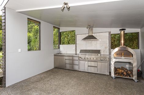 Photo of property in 31 Crisp Road, Parua Bay, Whangarei, 0174