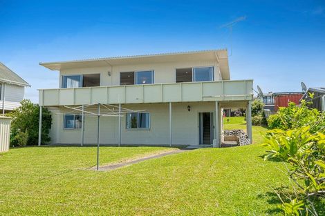 Photo of property in 8 Kotuku Place, Snells Beach, 0920