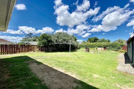 Photo of property in 45 Heyford Close, Mangere, Auckland, 2022