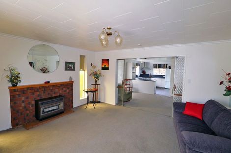 Photo of property in 26 Oberon Street, Stratford, 4332