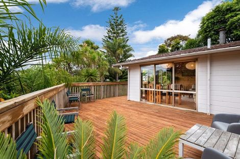 Photo of property in 105 Kia Ora Road, Beach Haven, Auckland, 0626