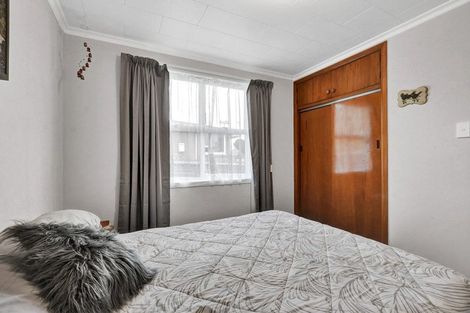 Photo of property in 1/5 Waimea Street, Westown, New Plymouth, 4310