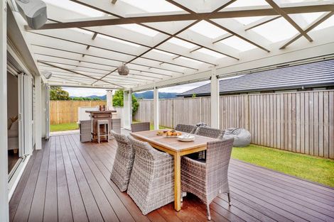 Photo of property in 5 Lady Jocelyn Place, Whitianga, 3510