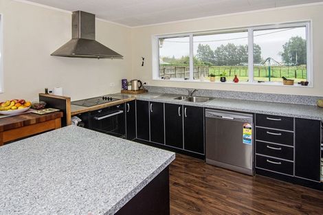 Photo of property in 476 High Street South, Carterton, 5713
