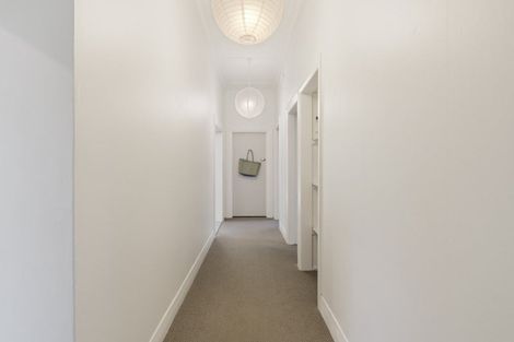 Photo of property in 6 Albert Street, Saint Clair, Dunedin, 9012