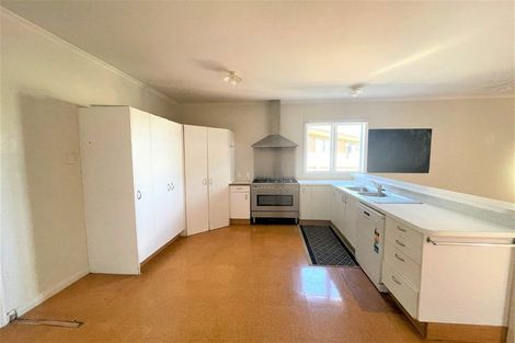 Photo of property in 61 Tiro Tiro Road, Levin, 5510