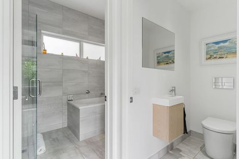 Photo of property in 122 Motu Hei, Pauanui, Hikuai, 3579