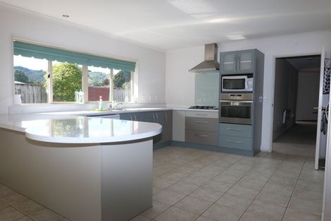 Photo of property in 9 Cabernet Close, Paraparaumu, 5032