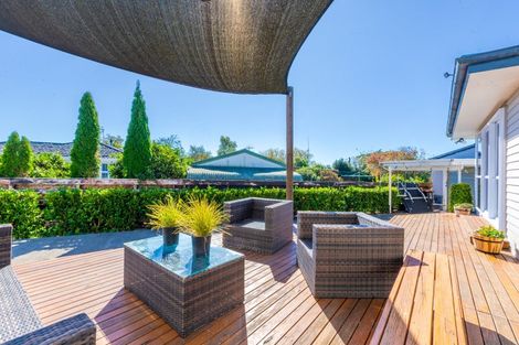 Photo of property in 33 Breadalbane Road, Havelock North, 4130