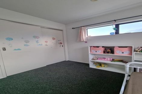 Photo of property in 96 Mcleod Road, Te Atatu South, Auckland, 0610