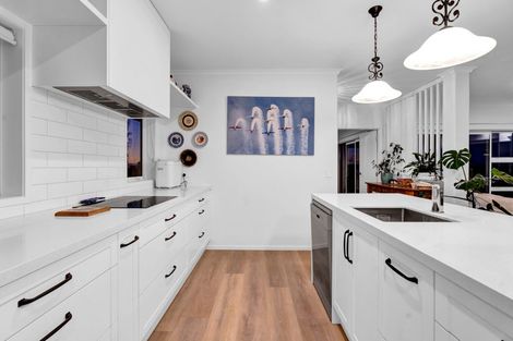 Photo of property in 60 Turangi Road, Motunui, Waitara, 4383