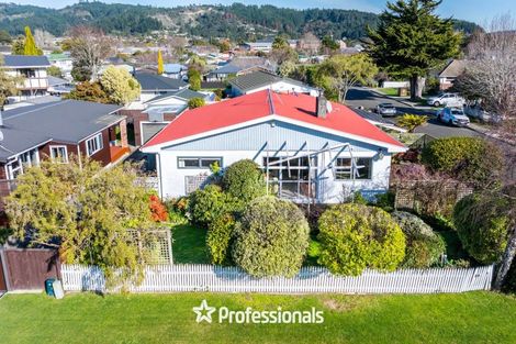 Photo of property in 29 Kiwi Street, Heretaunga, Upper Hutt, 5018