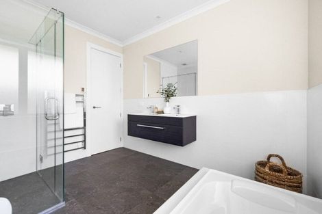 Photo of property in 11 Margaret Avenue, Havelock North, 4130