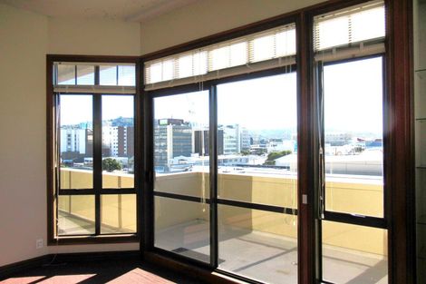 Photo of property in Pirie Street Townhouses, 28/35u Pirie Street, Mount Victoria, Wellington, 6011