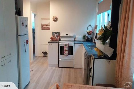 Photo of property in 6 Mcmaster Street, Greytown, 5712