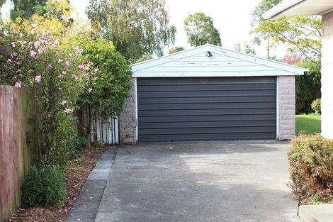 Photo of property in 54 Carruthers Street, Ilam, Christchurch, 8041