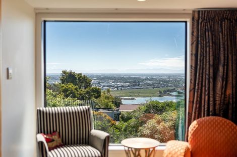 Photo of property in 245 Cannon Hill Crescent, Mount Pleasant, Christchurch, 8081