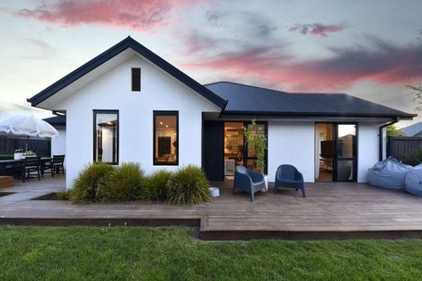 Photo of property in 4 Papawai Drive, Rangiora, 7400