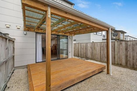 Photo of property in 10 Toia Lane, Silverdale, 0932
