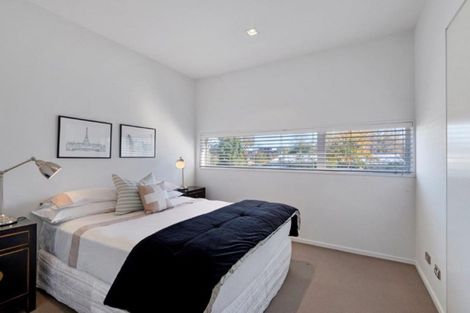 Photo of property in 2/184 Peterborough Street, Christchurch Central, Christchurch, 8013