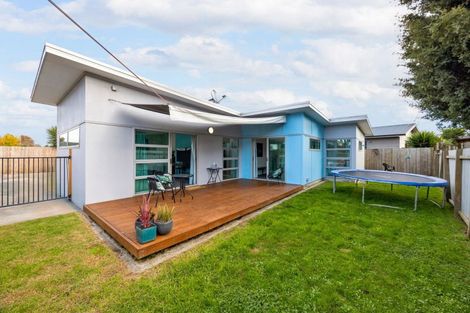 Photo of property in 27a Kenney Crescent, Fairfield, Hamilton, 3214