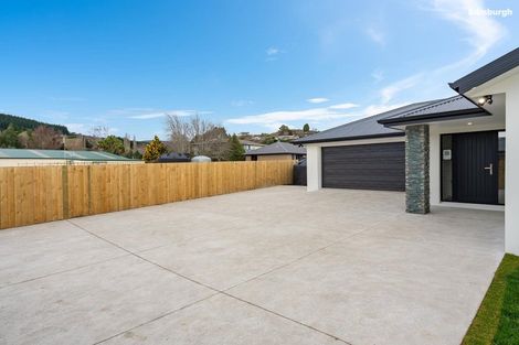 Photo of property in 2a Margate Street, Waihola, Milton, 9073