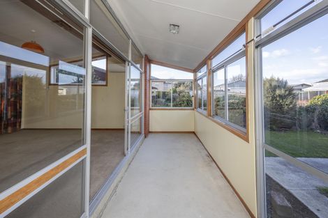 Photo of property in 5 Stuart Street, Holmes Hill, Oamaru, 9401