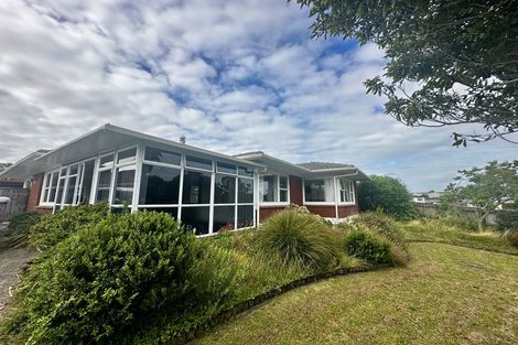 Photo of property in 30 Meadway, Sunnyhills, Auckland, 2010