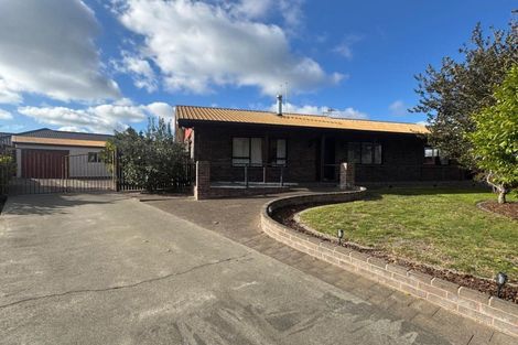 Photo of property in 16 Palmer Place, Parkvale, Hastings, 4122
