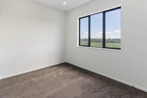 Photo of property in 19 Peara Lane, Karaka, 2113