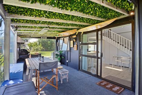 Photo of property in 1 Mount Avenue, Pauanui, Hikuai, 3579