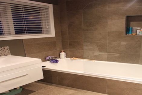 Photo of property in 13 Parkdale Place, Glenview, Hamilton, 3206