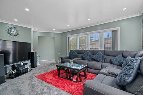 Photo of property in 10 Manutuke Street, Wainuiomata, Lower Hutt, 5014