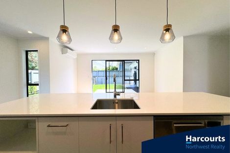 Photo of property in 135 Kopuru Road, Whenuapai, Auckland, 0618