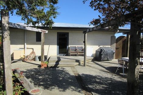 Photo of property in 61 Manuka Crescent, Wanaka, 9305